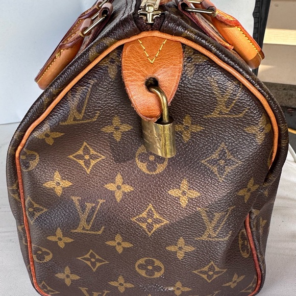 Louis Vuitton Brown Monogram Travel Bag - Picture 2 of 15